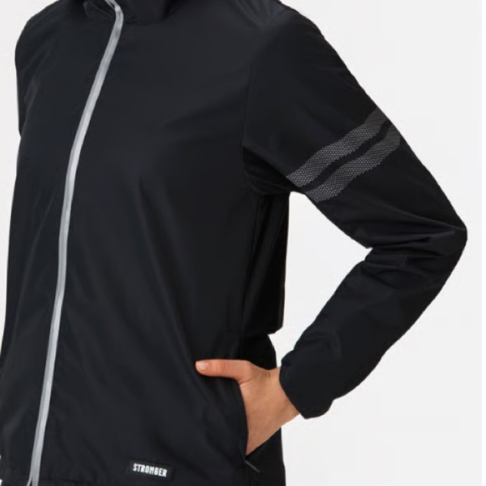 Stronger Women's Black Zip Jacket